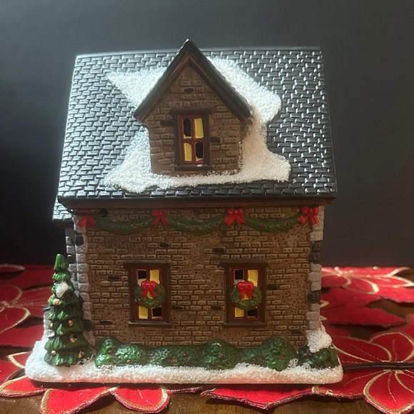 St. Nicholas Square SNS Veterinary Hospital 2011 - Picture 6 of 17